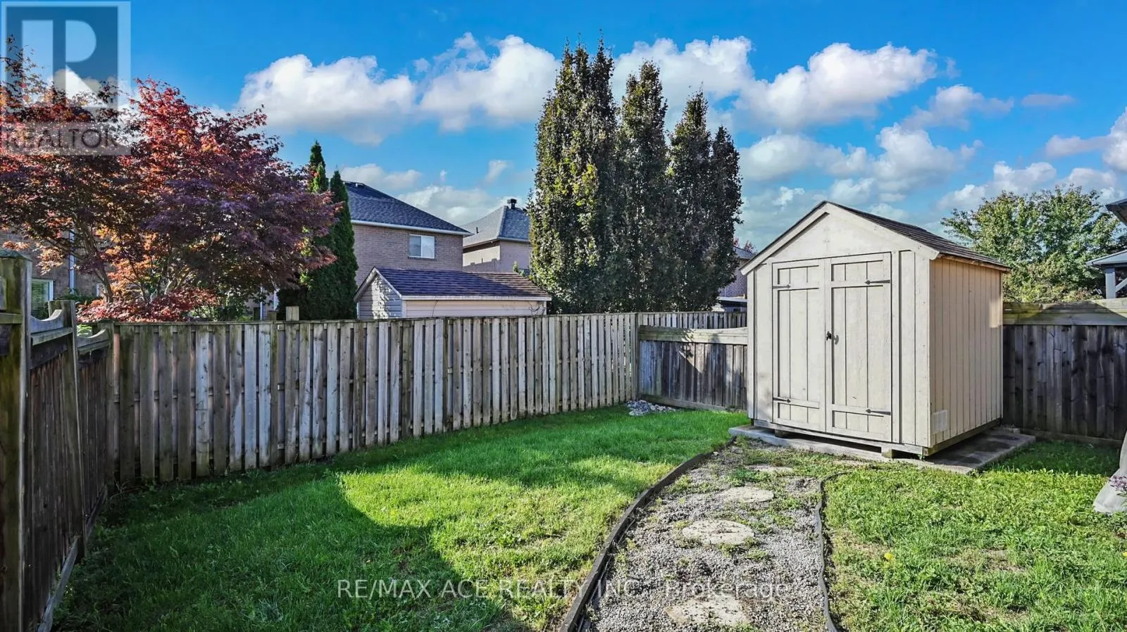 5 BEVERTON CRESCENT