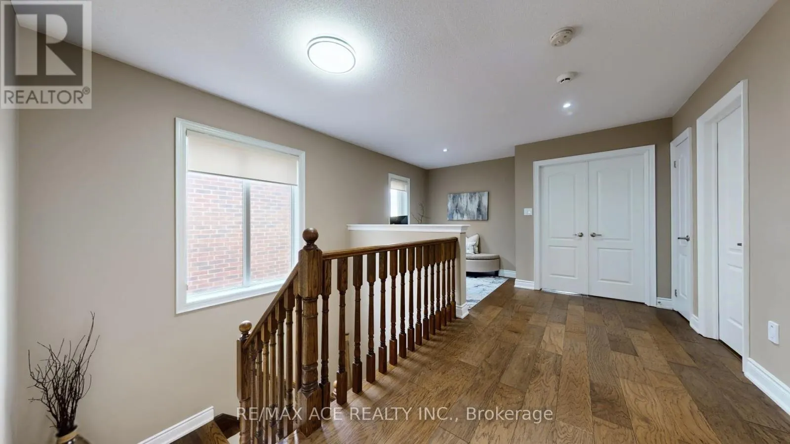 5 BEVERTON CRESCENT
