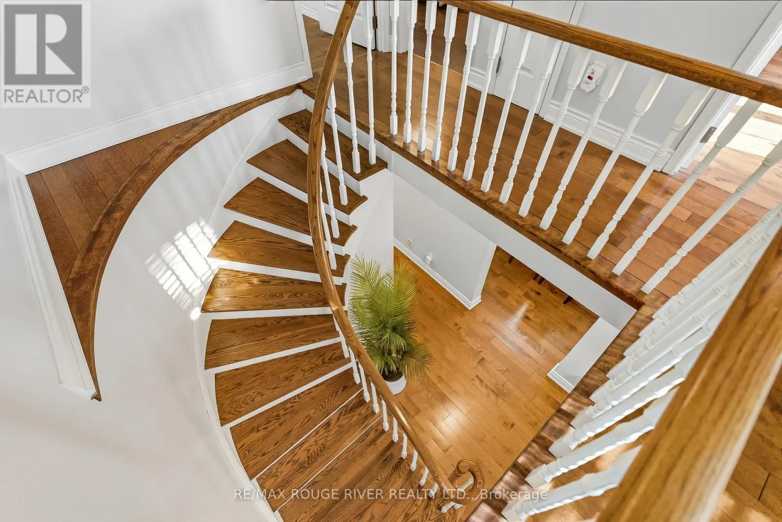 1 BROUGHTON COURT