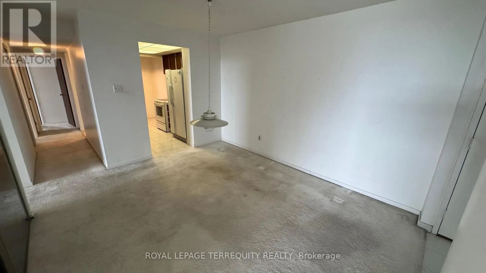 PH4 - 65 HUNTINGDALE BOULEVARD