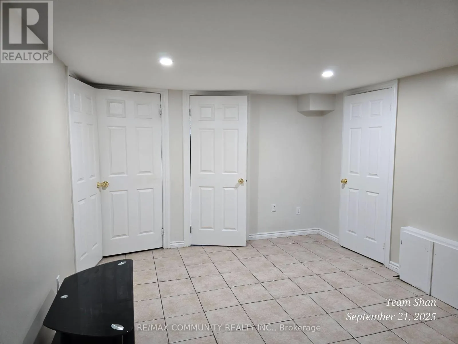 122 KITCHENER ROAD