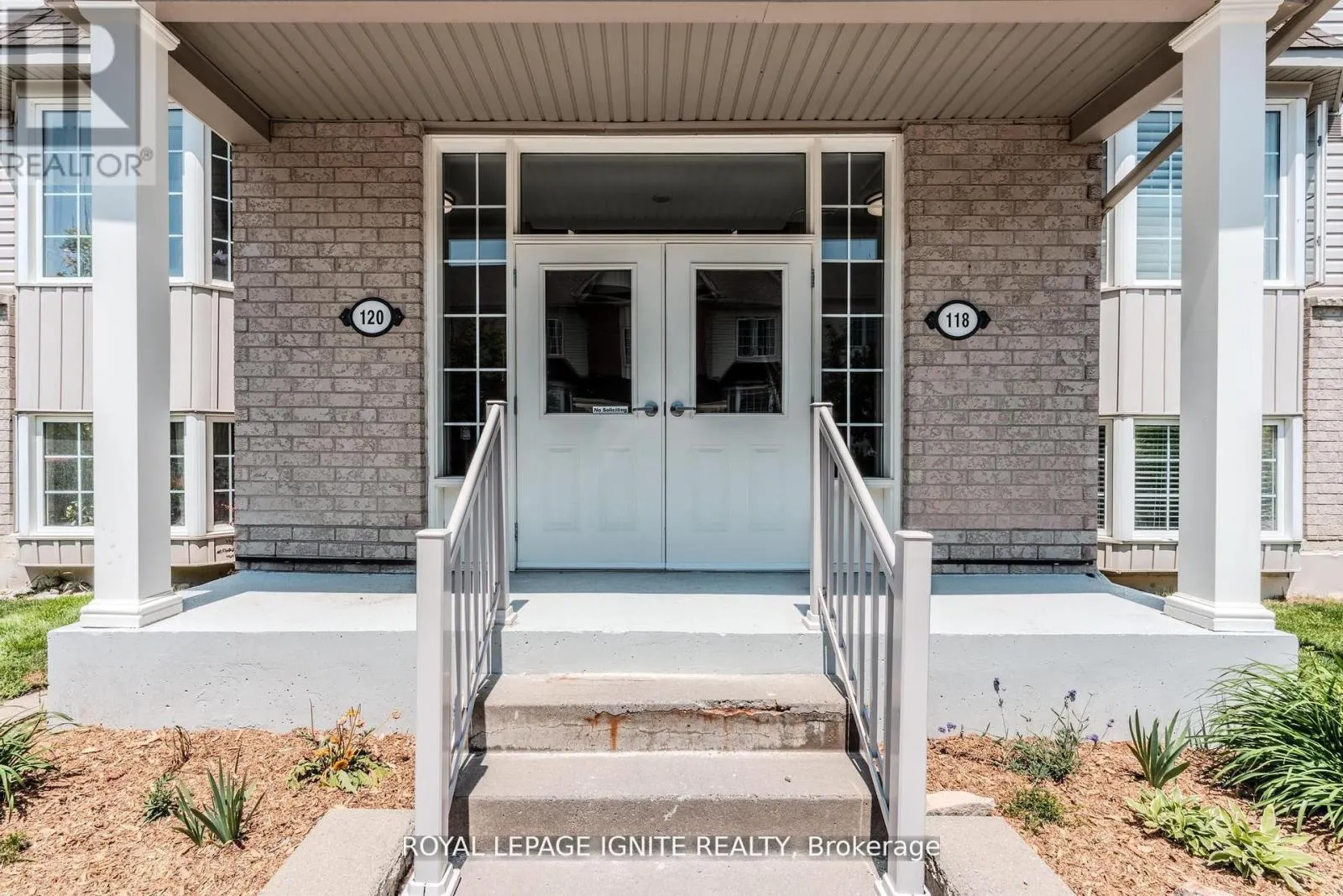 3 - 120 PETRA WAY