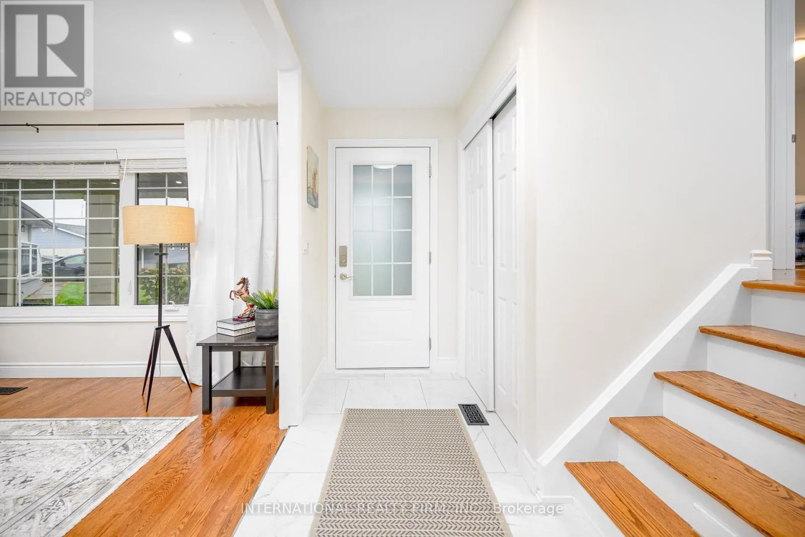 55 ORIOLE COURT