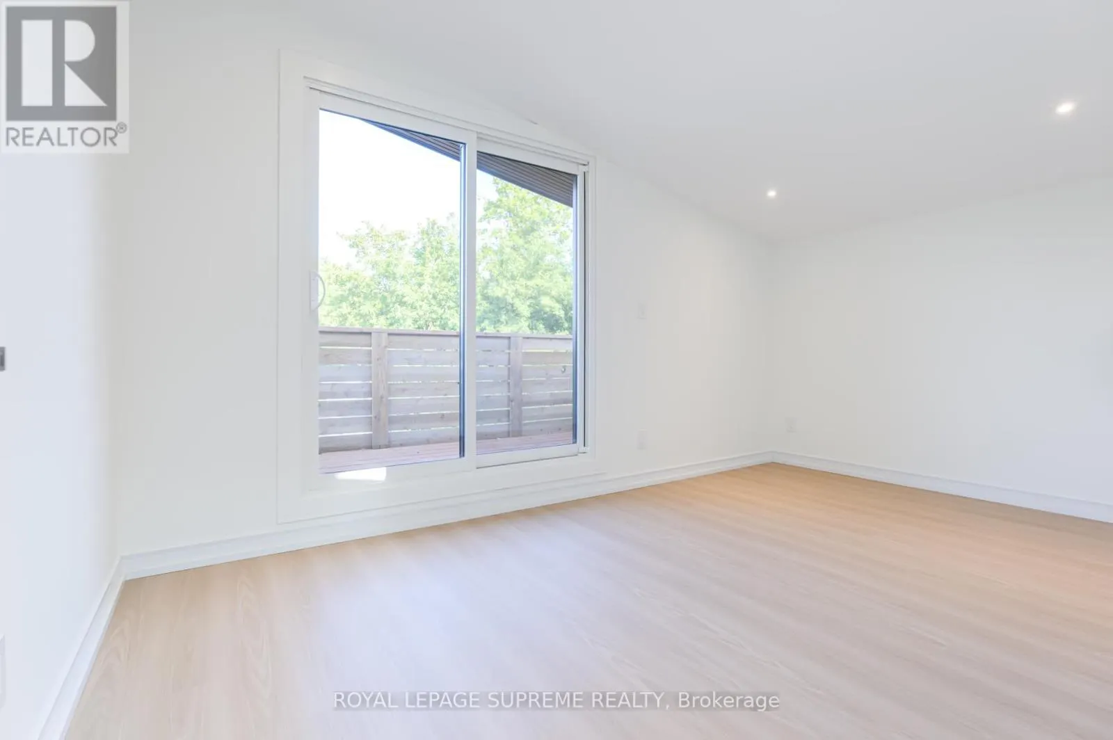 11A CONDOR AVENUE