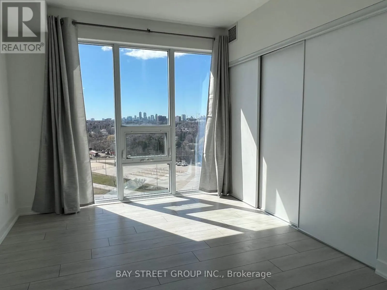 1218 - 2031 KENNEDY ROAD