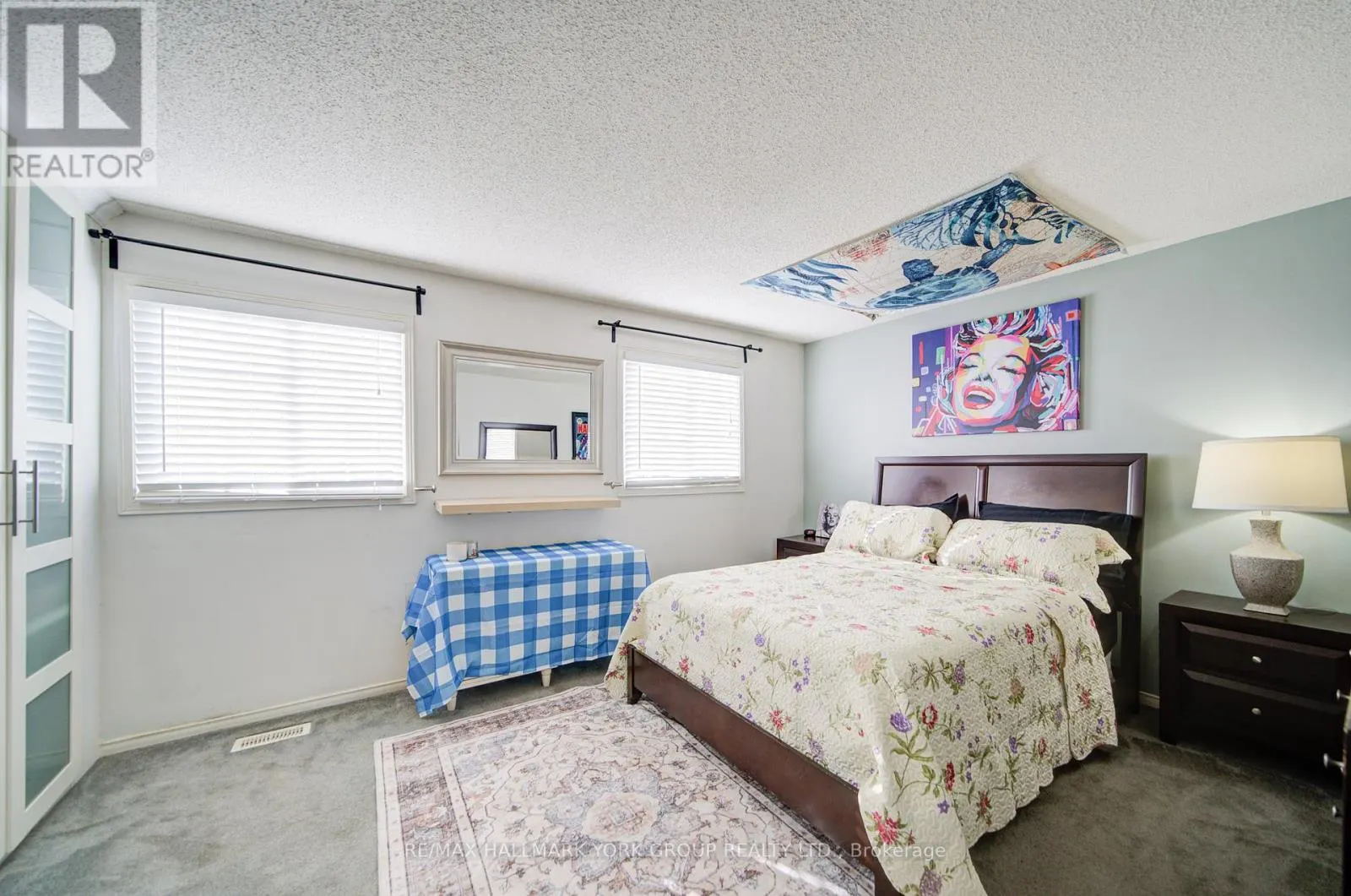 1 PARKLAWN DRIVE