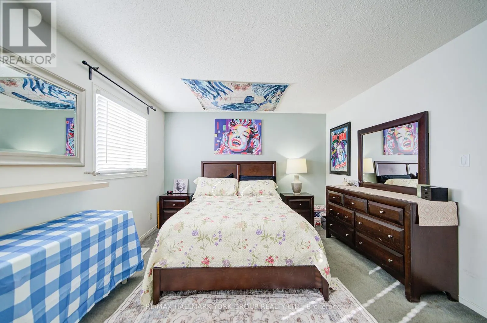 1 PARKLAWN DRIVE