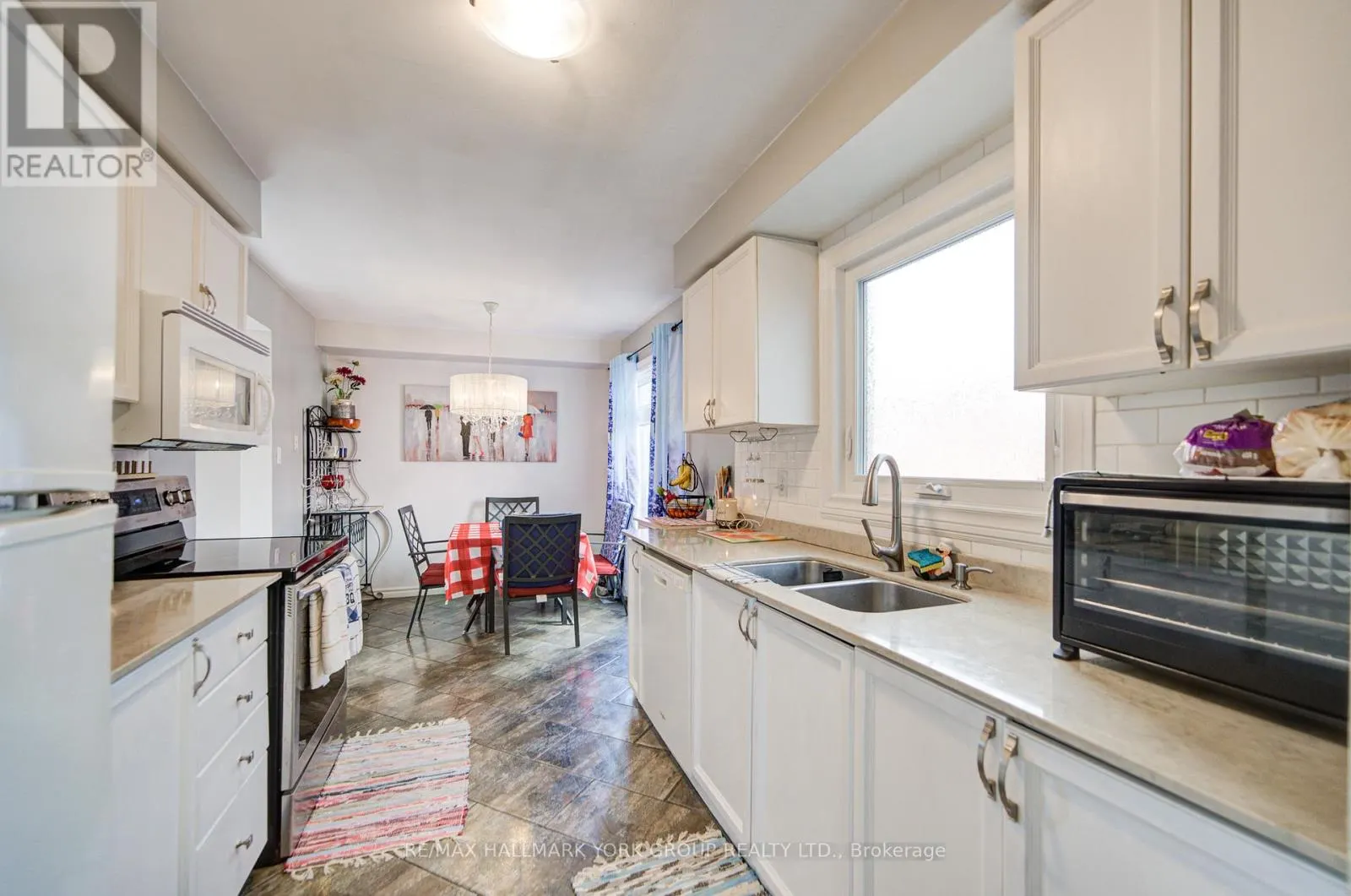1 PARKLAWN DRIVE