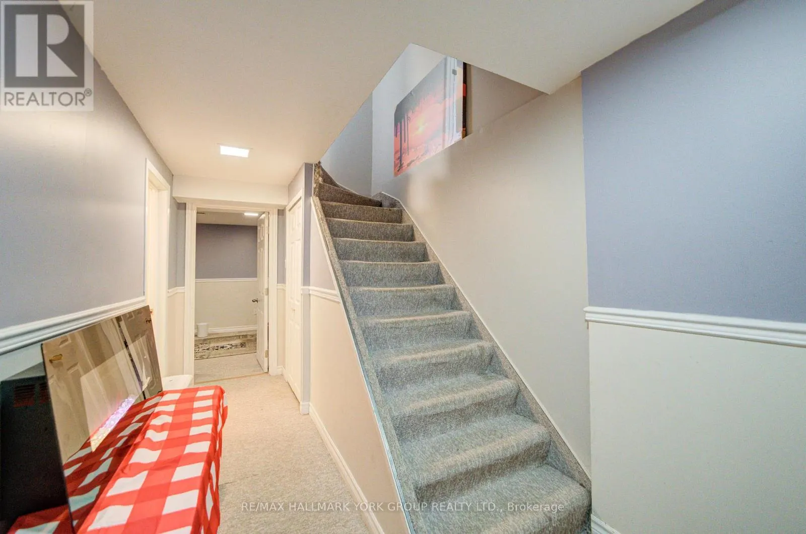 1 PARKLAWN DRIVE