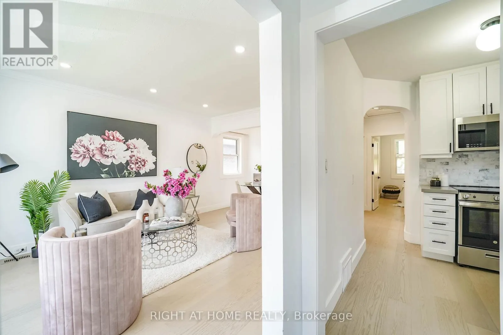 1360 WOODBINE AVENUE