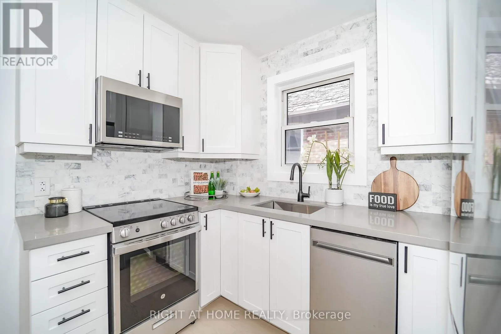 1360 WOODBINE AVENUE
