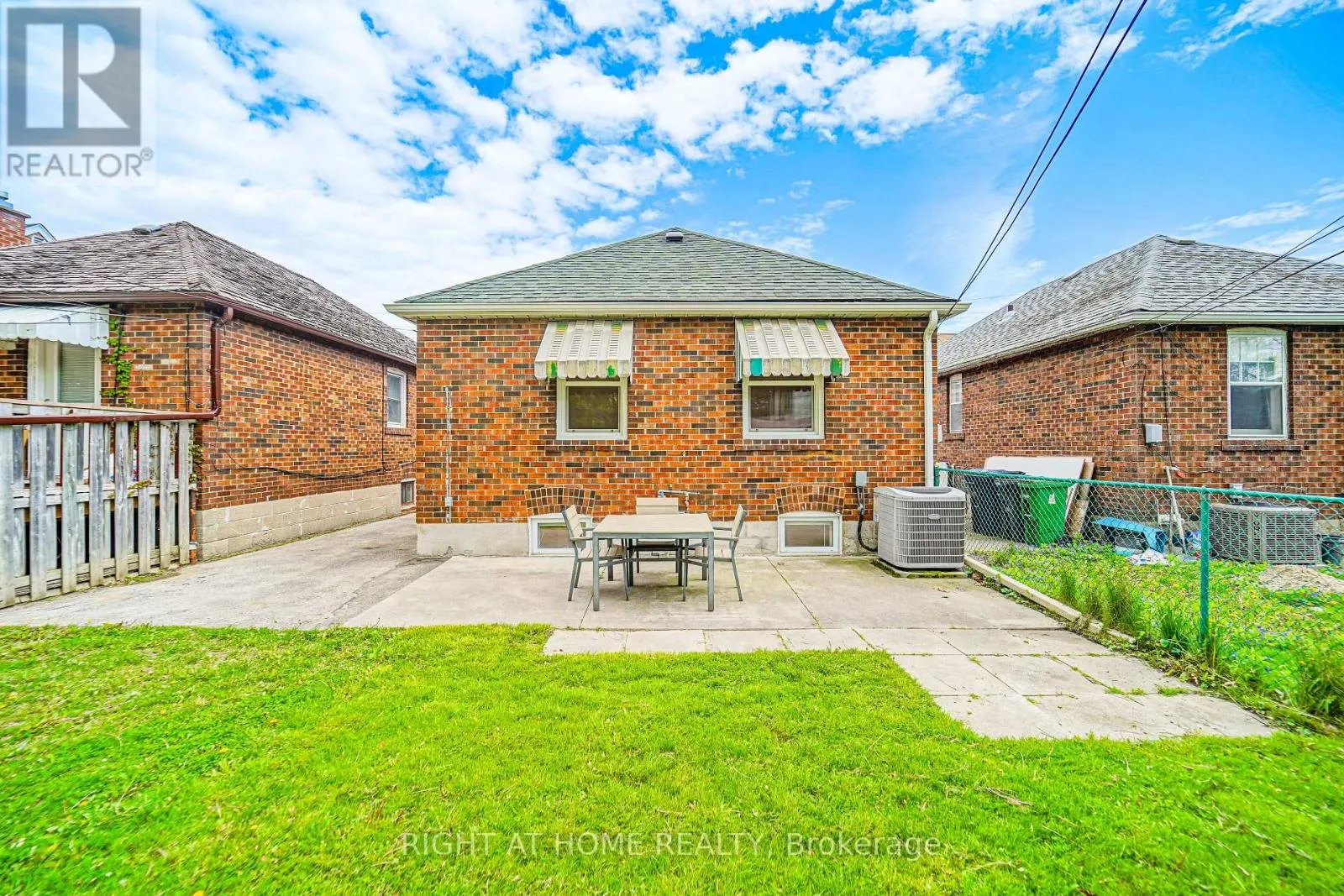 1360 WOODBINE AVENUE