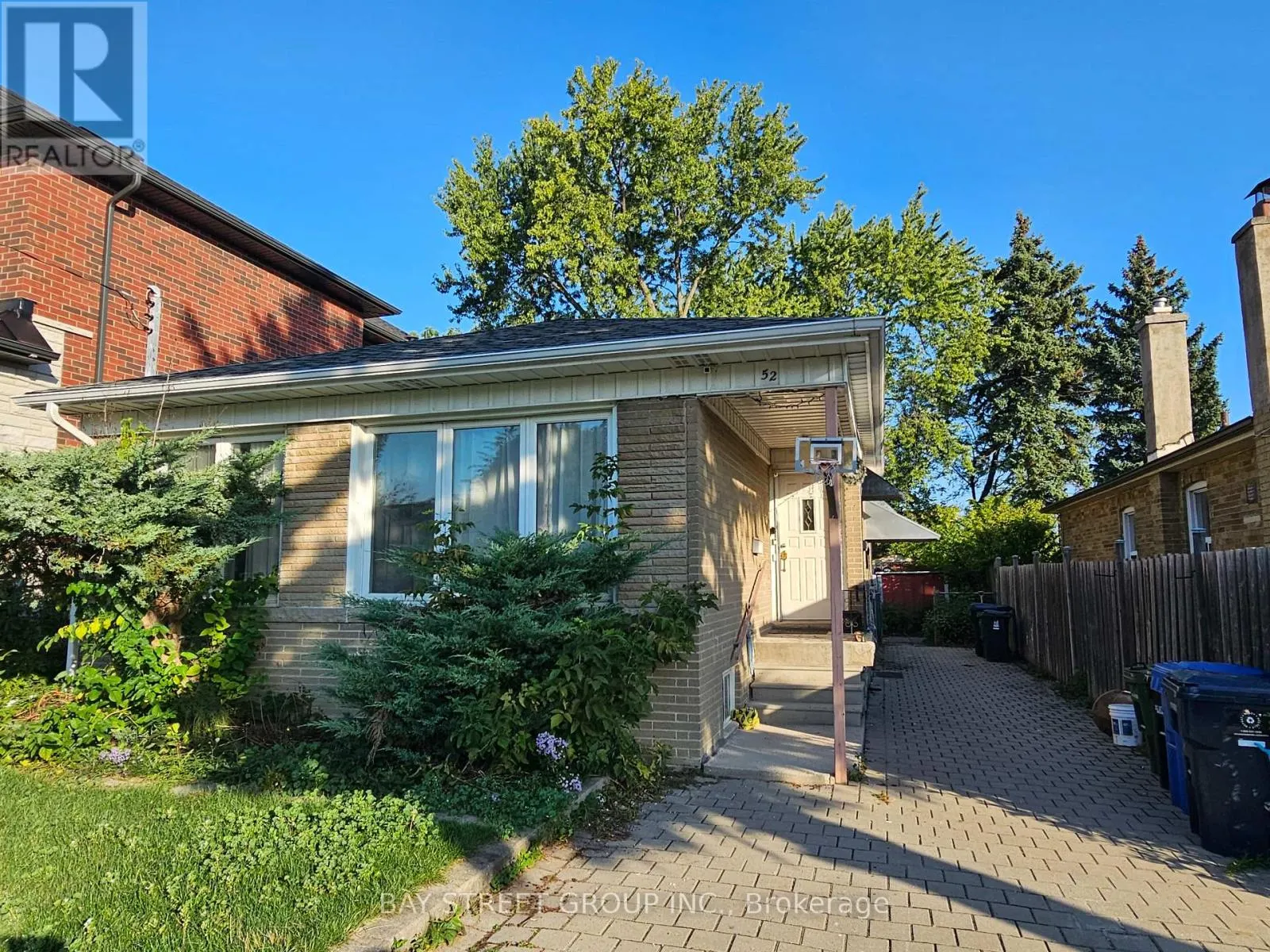 BSMT - 52 JANET BOULEVARD