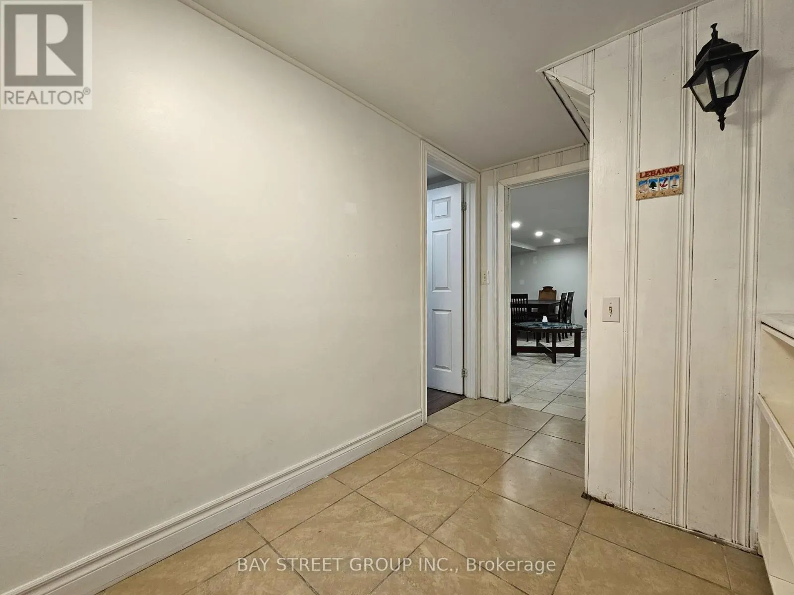 BSMT - 52 JANET BOULEVARD