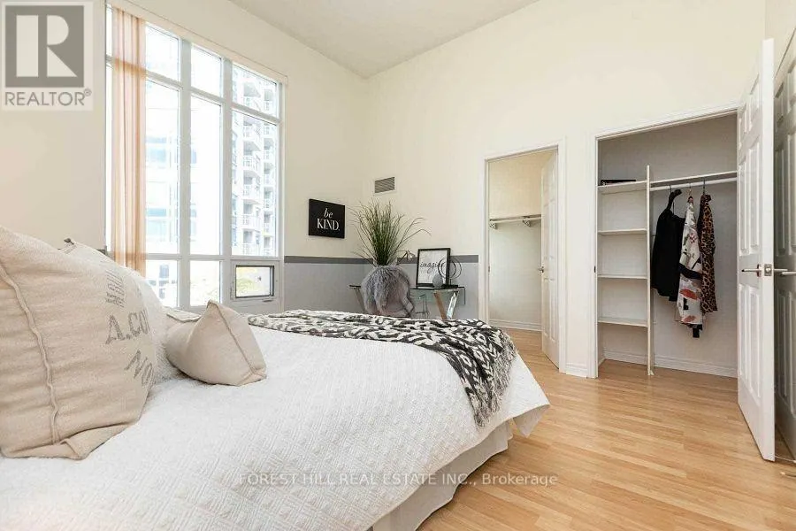 TH93A - 83 BOROUGH DRIVE