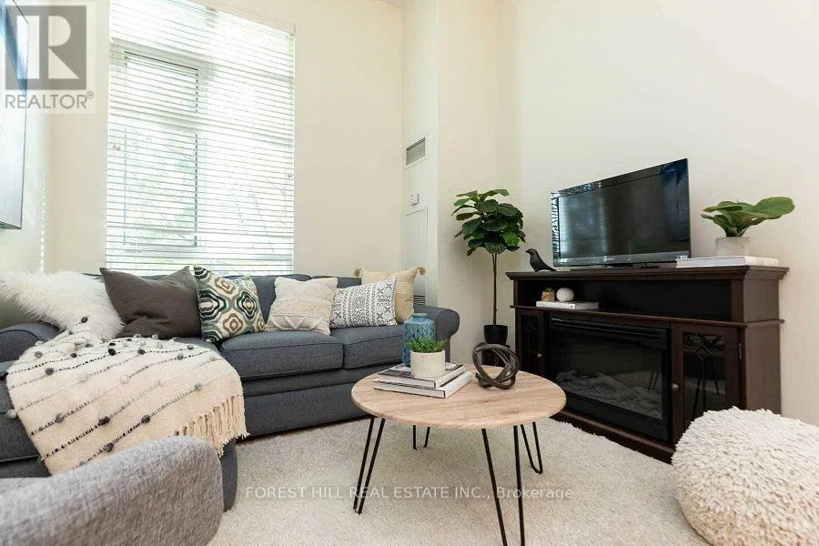 TH93A - 83 BOROUGH DRIVE