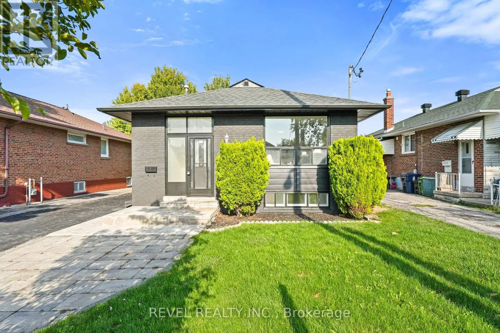 63 CROSLAND DRIVE