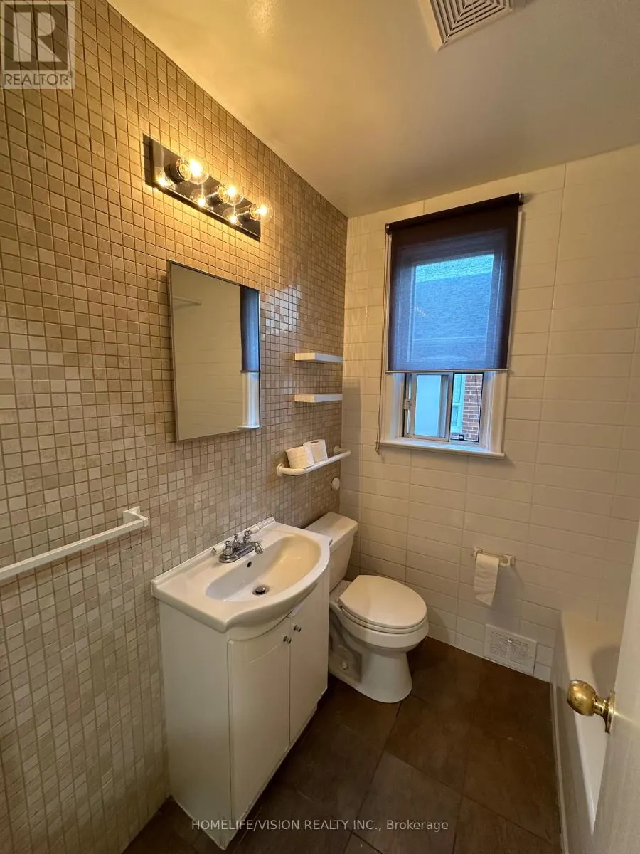 MAIN - 34 INNISWOOD DRIVE