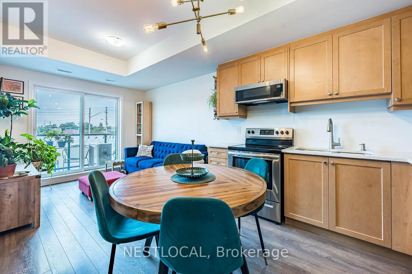 206 - 1085 DANFORTH ROAD