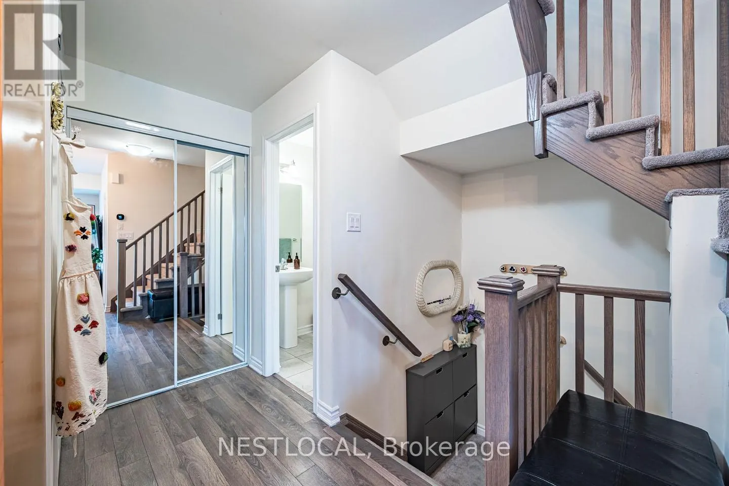206 - 1085 DANFORTH ROAD