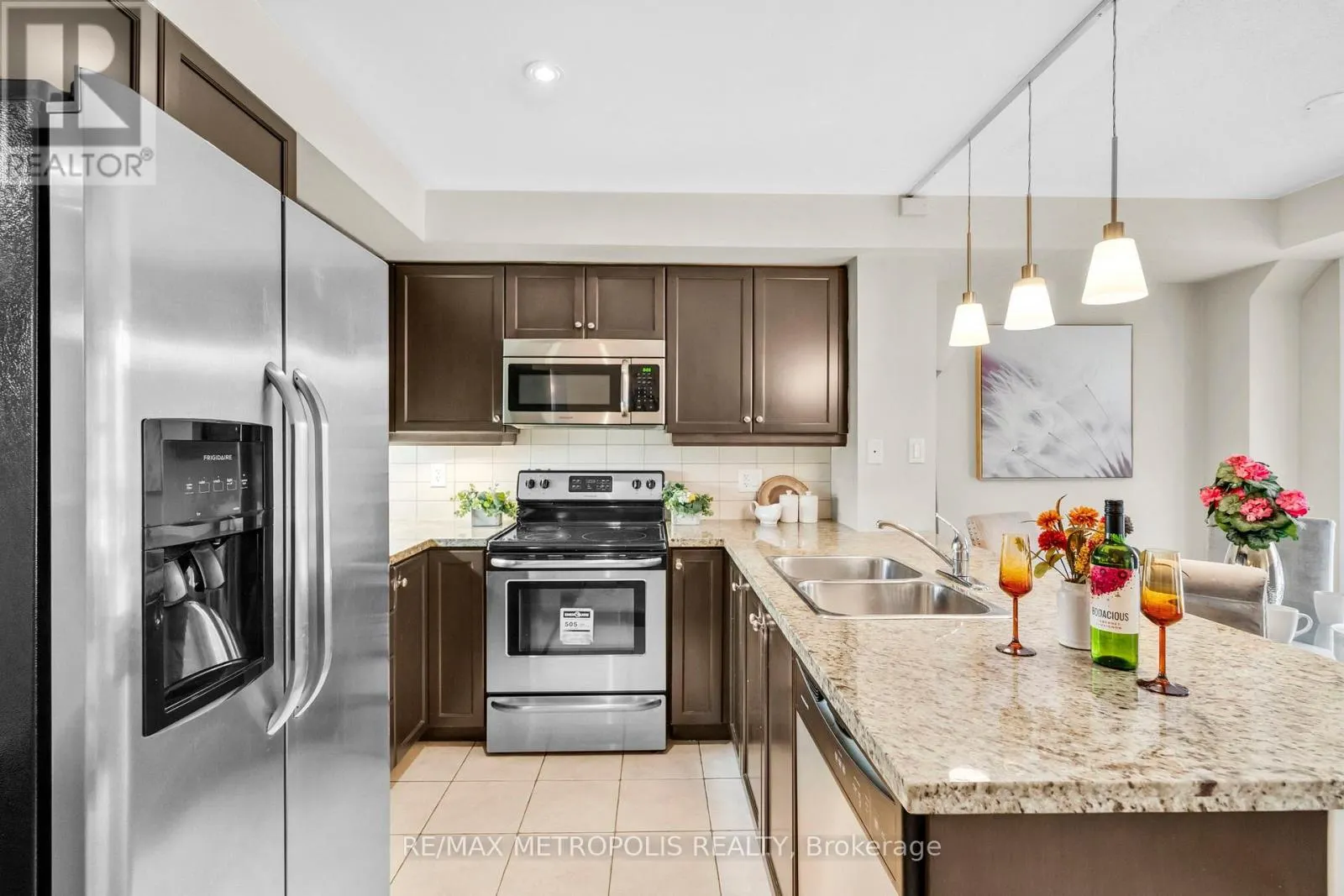 13 - 669A WARDEN AVENUE