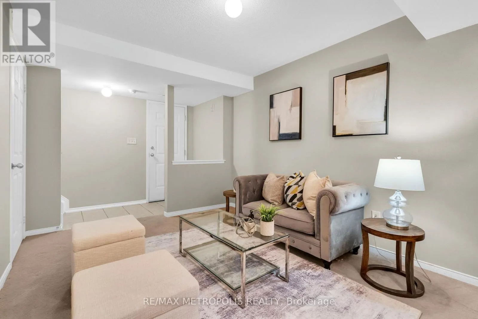 13 - 669A WARDEN AVENUE