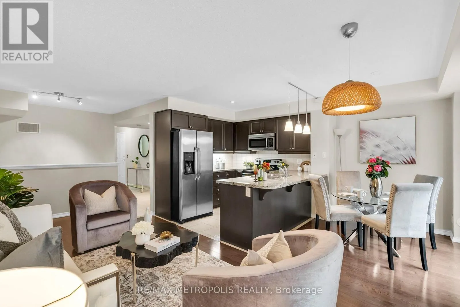 13 - 669A WARDEN AVENUE