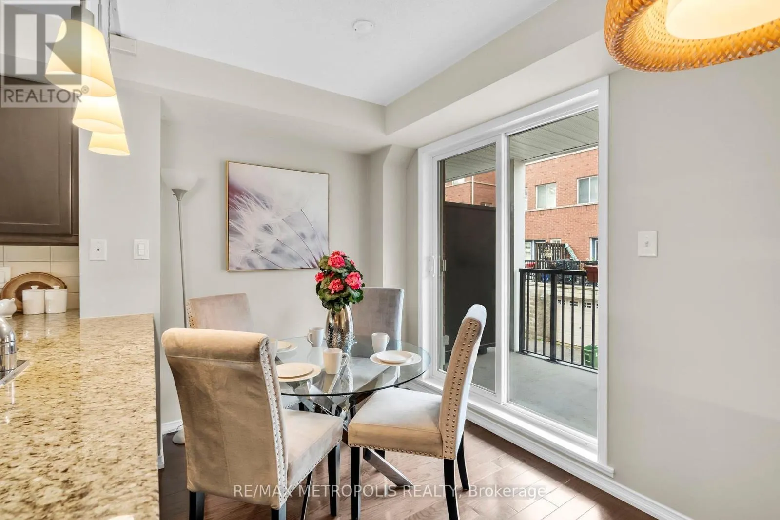 13 - 669A WARDEN AVENUE