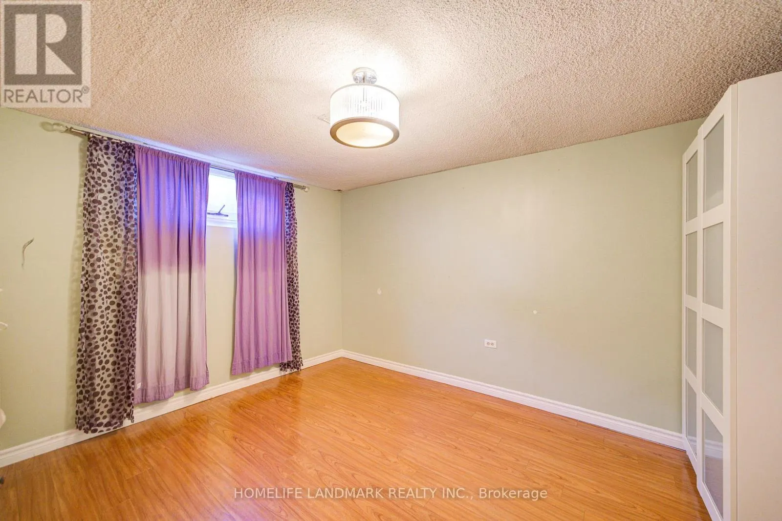 16 PALOMA PLACE