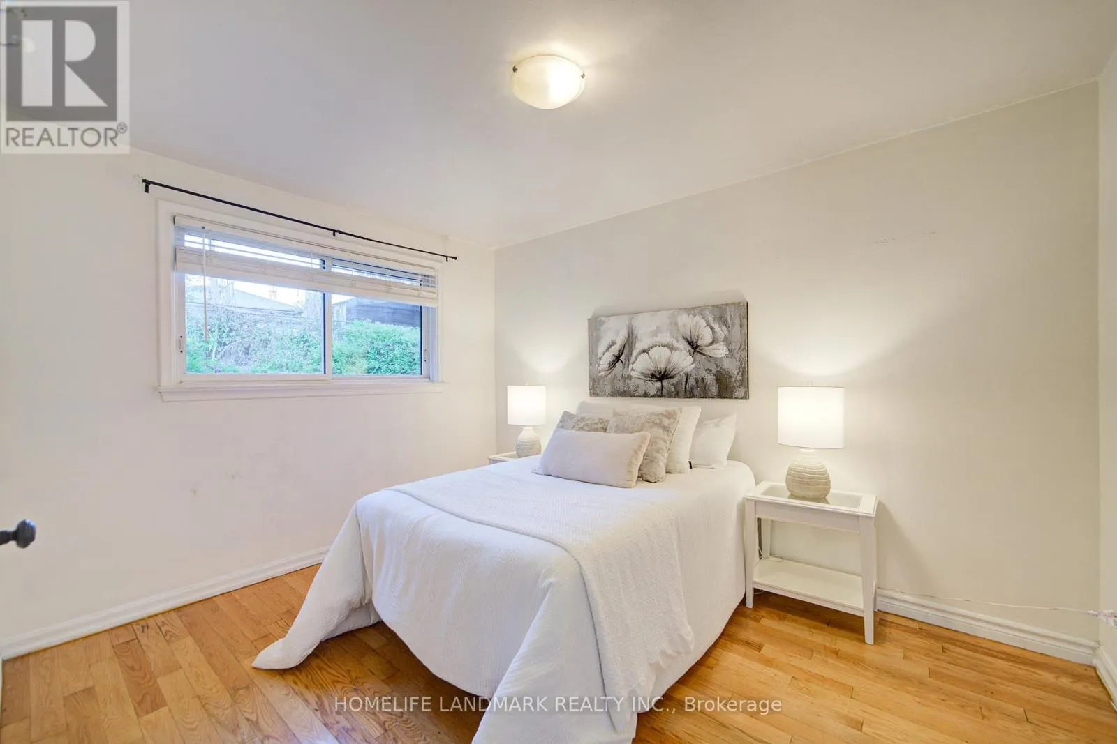 16 PALOMA PLACE