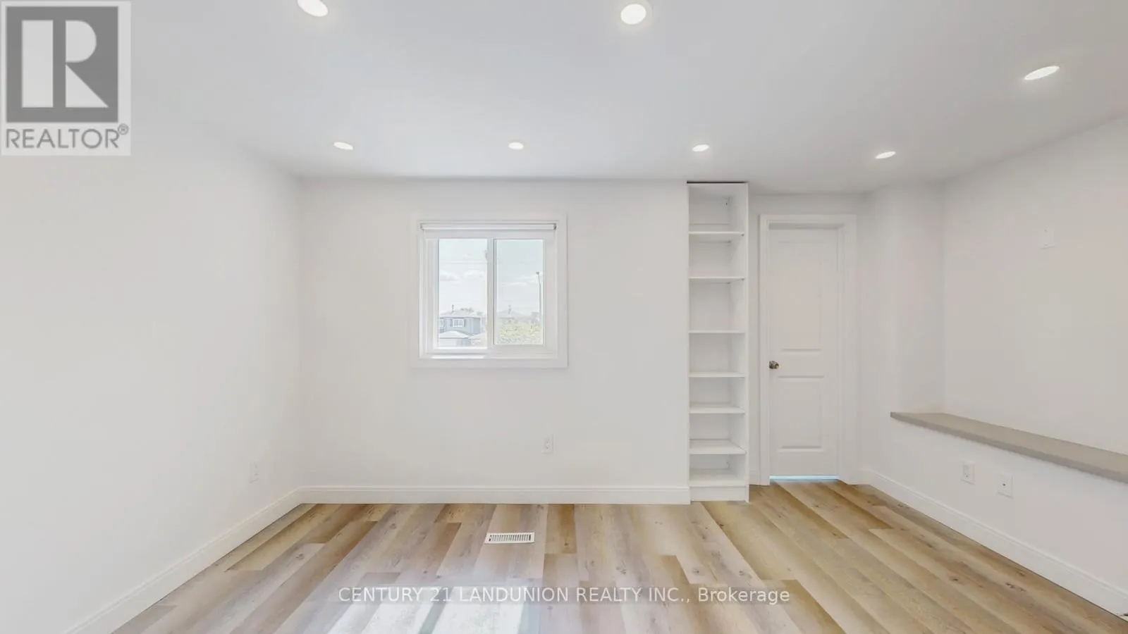 78 MARESFIELD DRIVE
