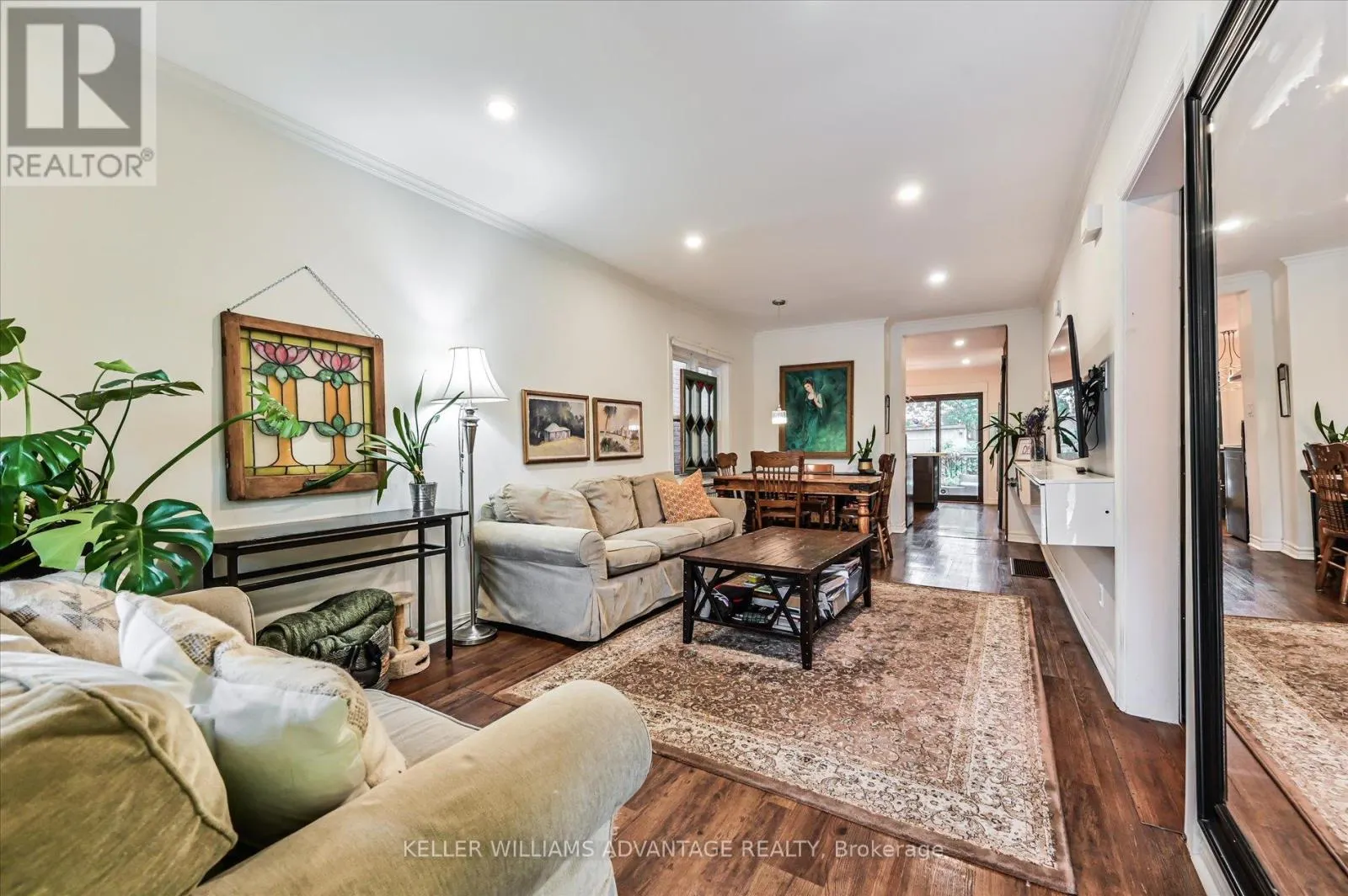 328 CEDARVALE AVENUE