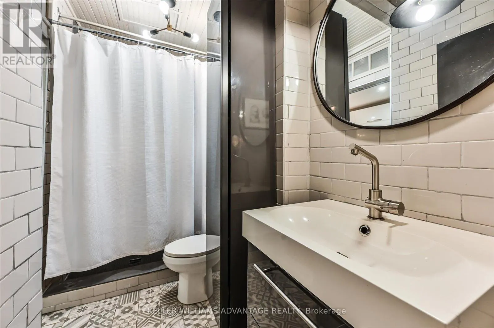 328 CEDARVALE AVENUE