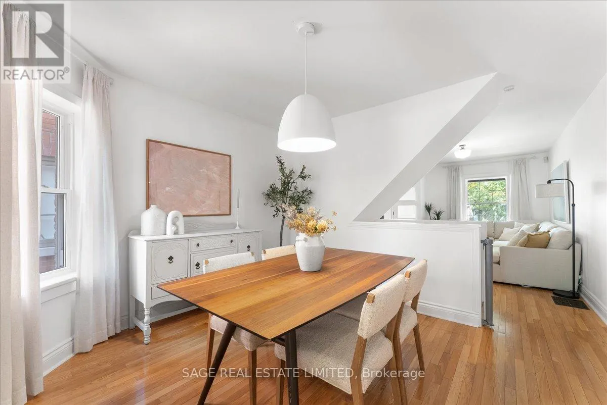 28 PICKERING STREET