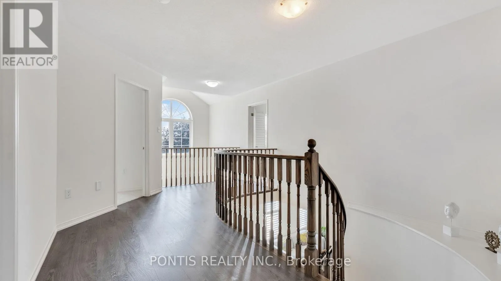 2051 HUNKING COURT