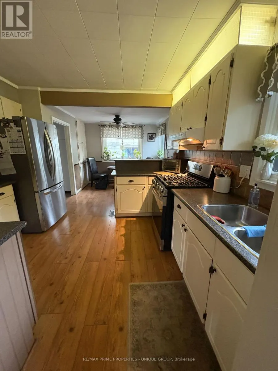 40 JEAVONS AVENUE