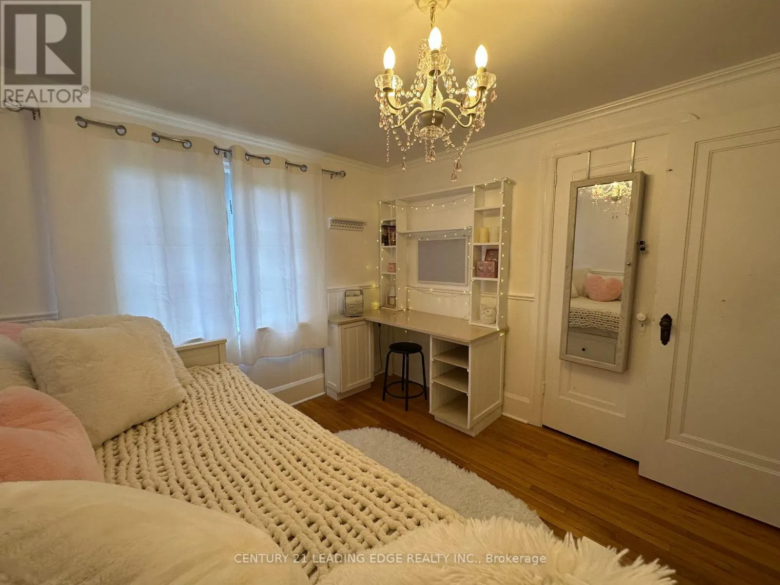 30 CADILLAC AVENUE N