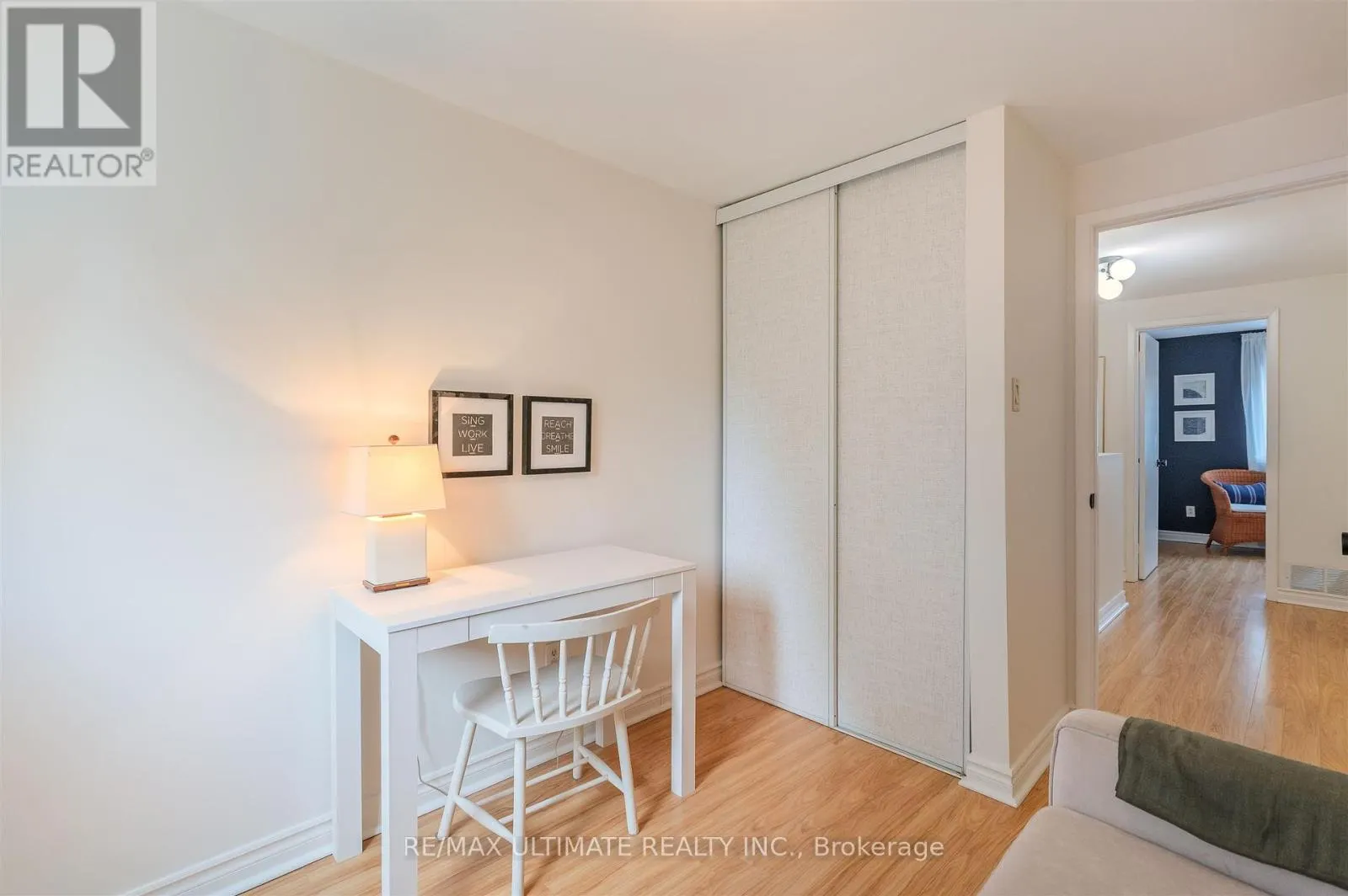 2 - 21 ROCKWOOD DRIVE