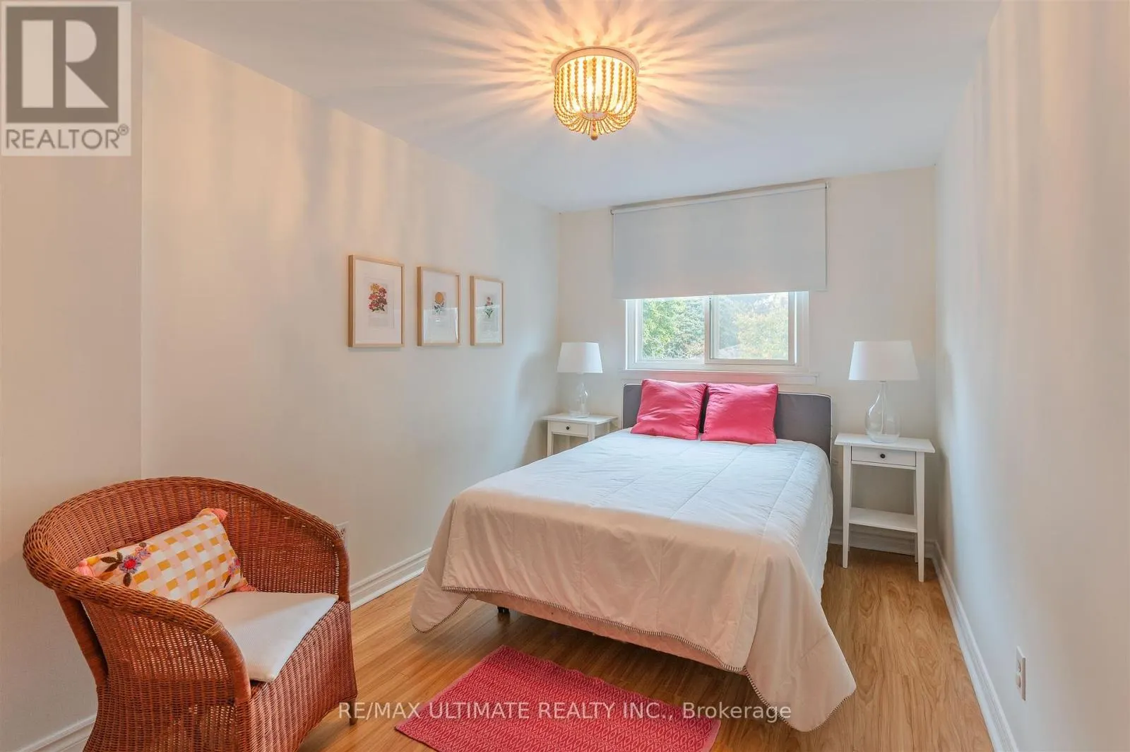 2 - 21 ROCKWOOD DRIVE