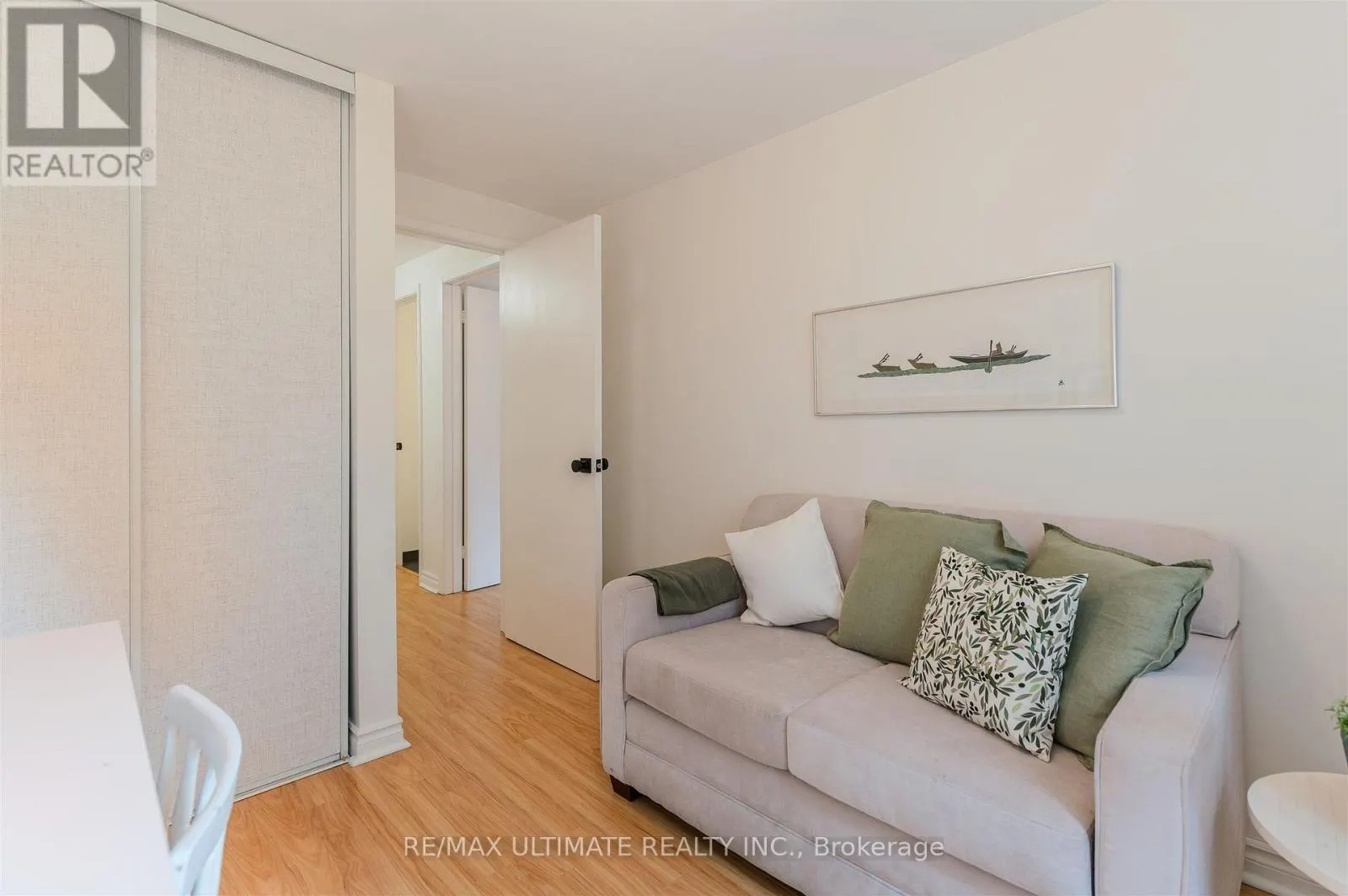 2 - 21 ROCKWOOD DRIVE