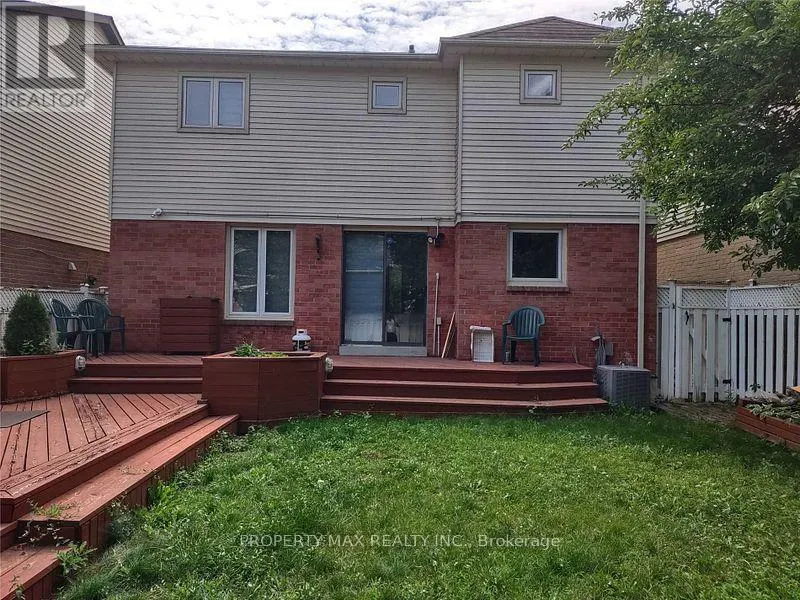 UPPER - 54 CHAPMAN DRIVE