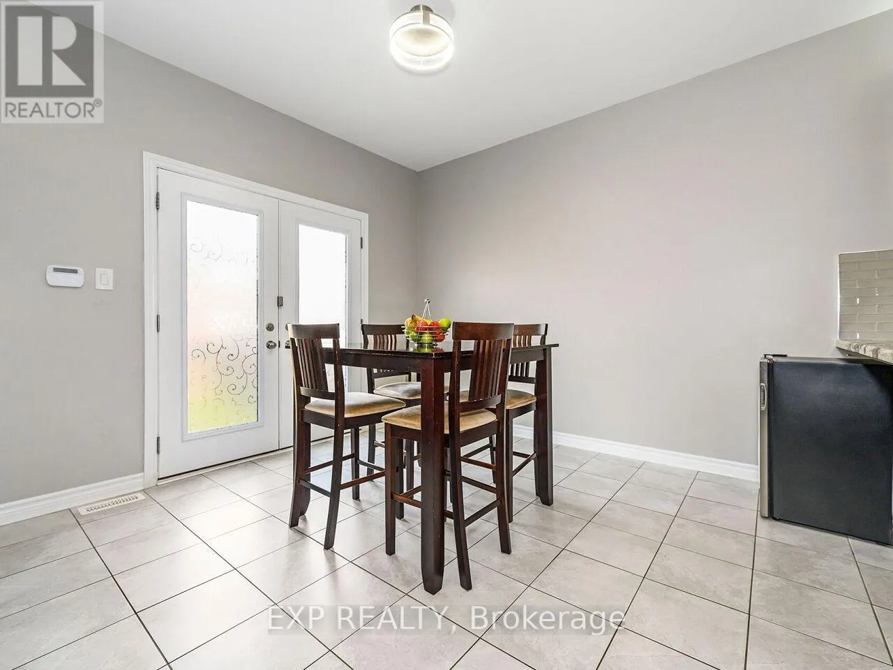 856 WRENWOOD DRIVE