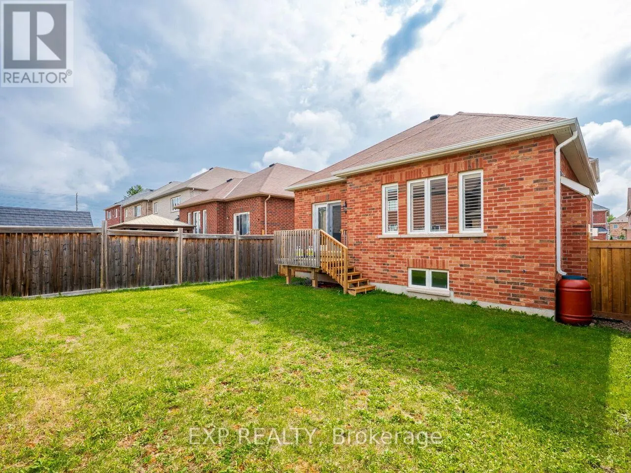 856 WRENWOOD DRIVE