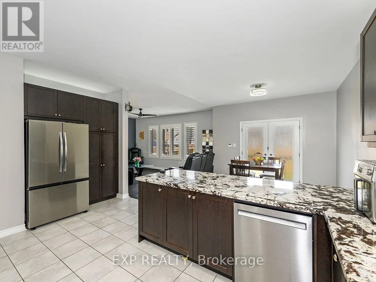 856 WRENWOOD DRIVE