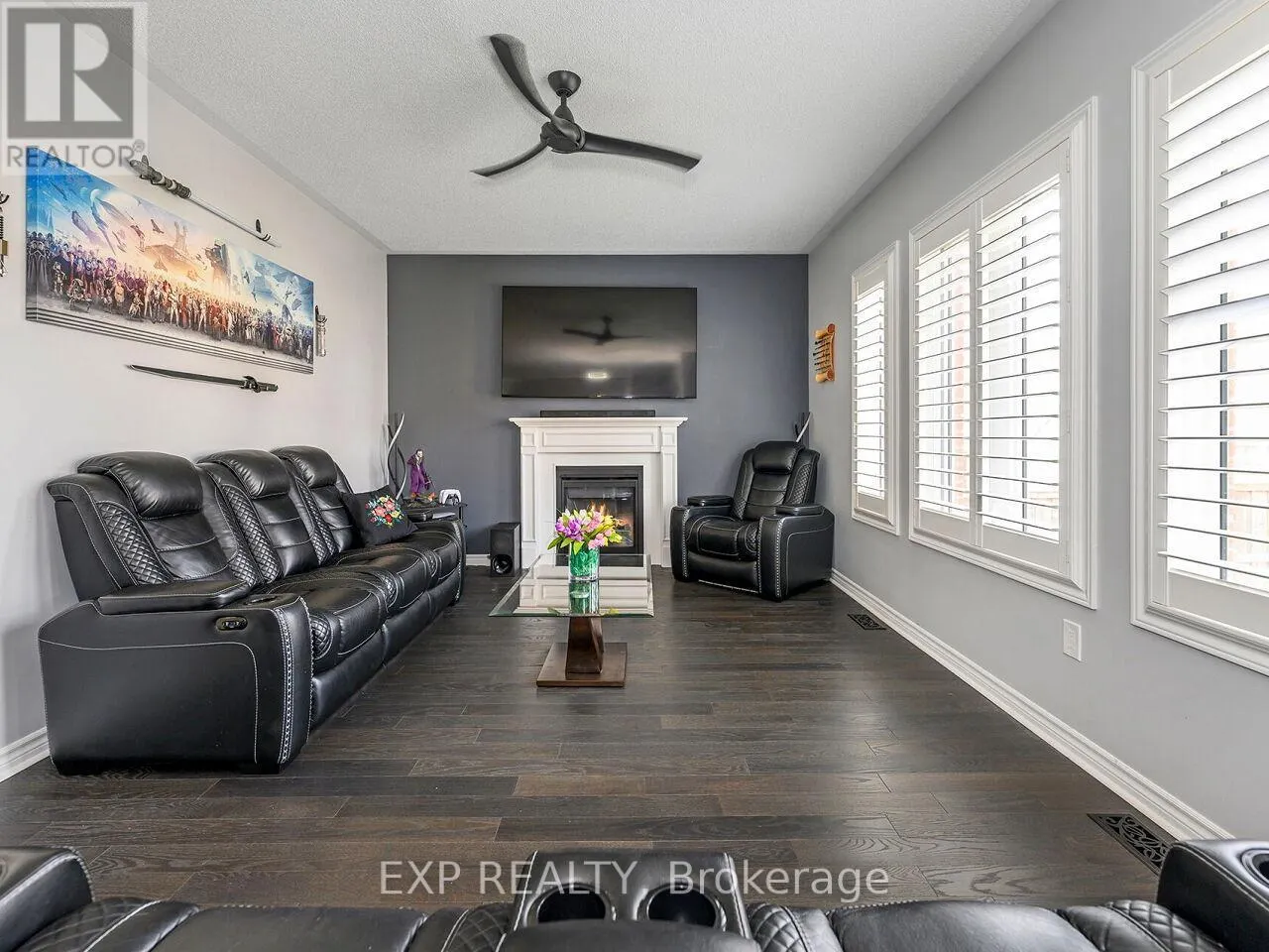856 WRENWOOD DRIVE