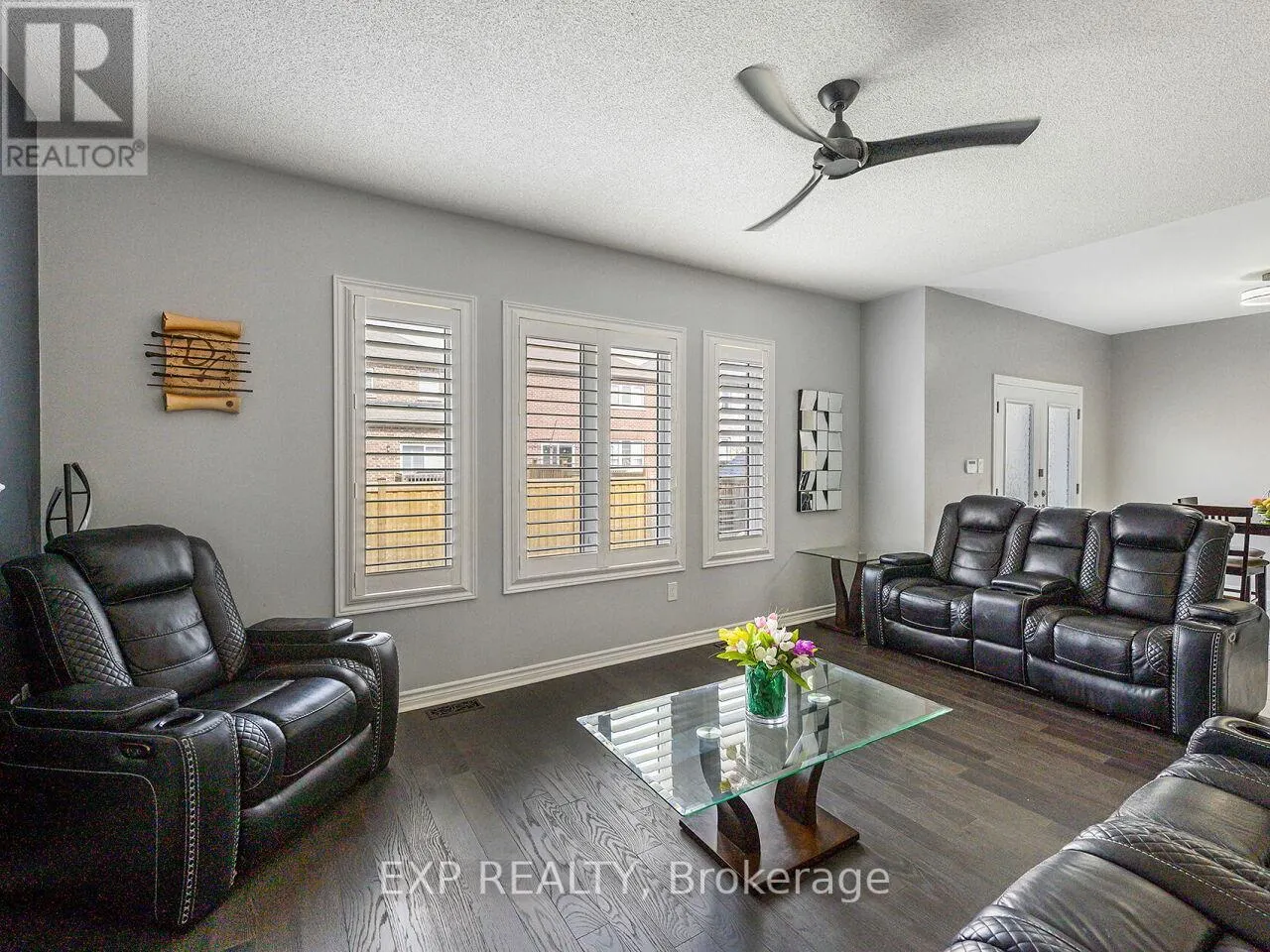 856 WRENWOOD DRIVE