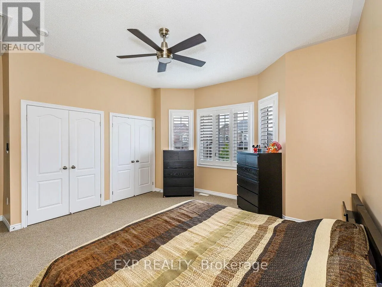 856 WRENWOOD DRIVE