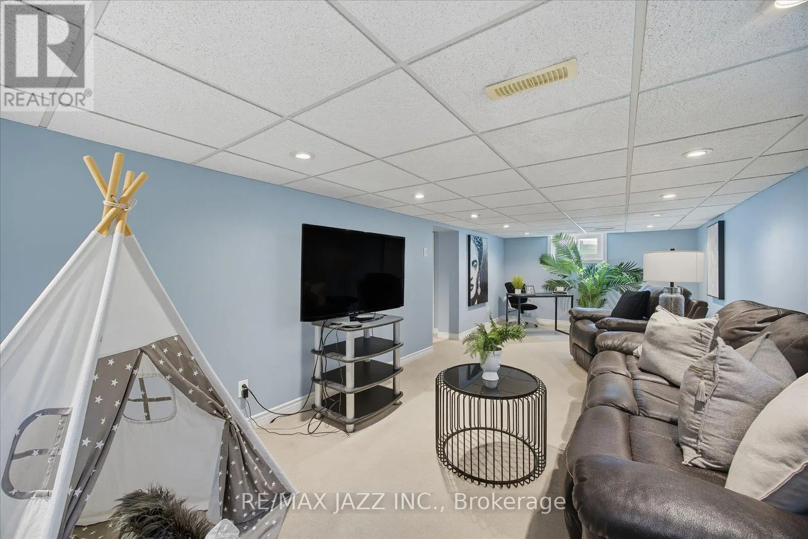 145 SWITZER DRIVE