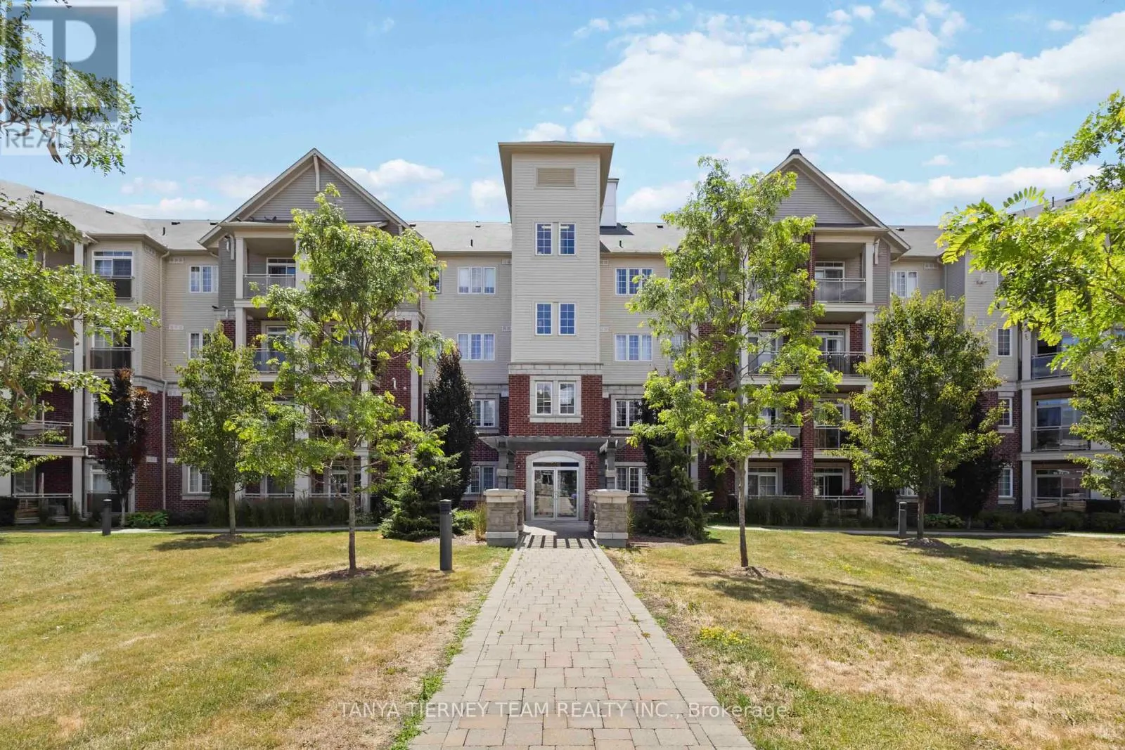 404 - 84 ASPEN SPRINGS DRIVE