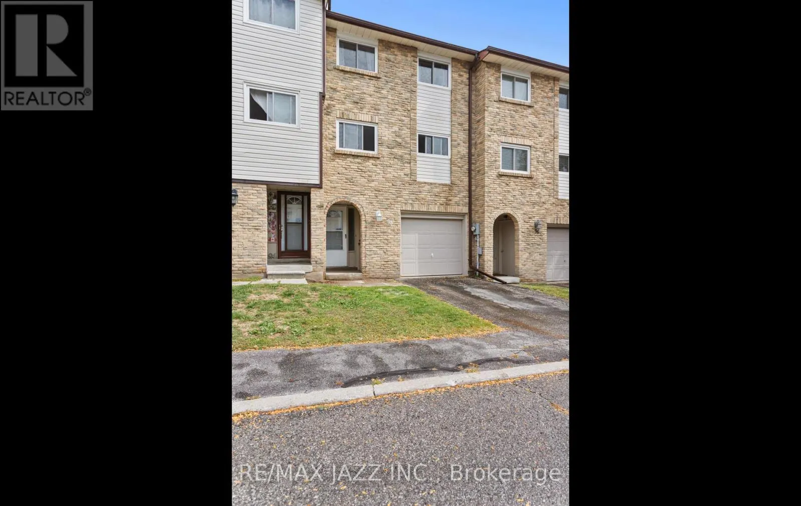 95 - 1330 TROWBRIDGE DRIVE, #95